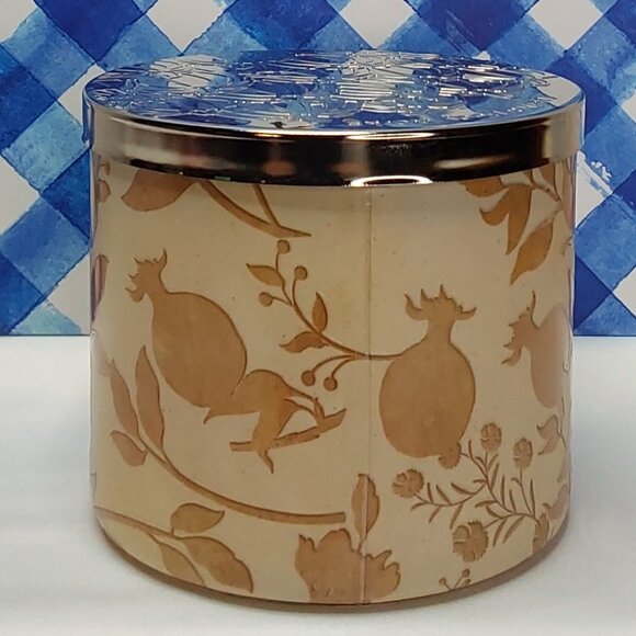 BATH & BODY WORKS 3-WICK CANDLE 'WHITE PUMPKIN OAKWOOD' - Picture 3 of 12